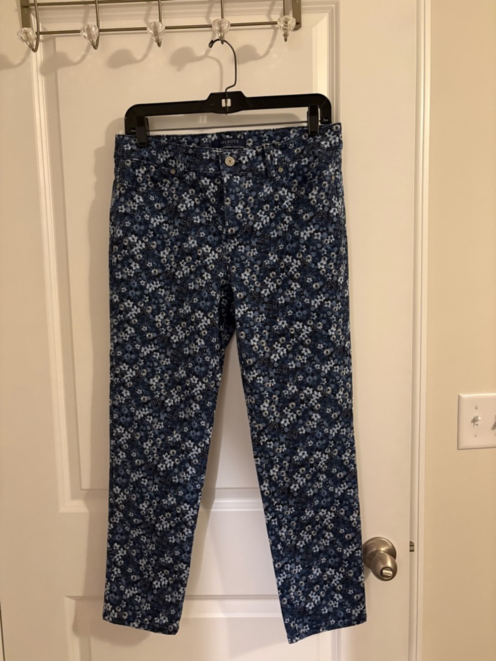 Talbots Navy and White Floral Pants